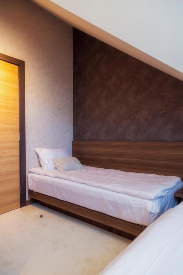 Apartment Woodside Rent *