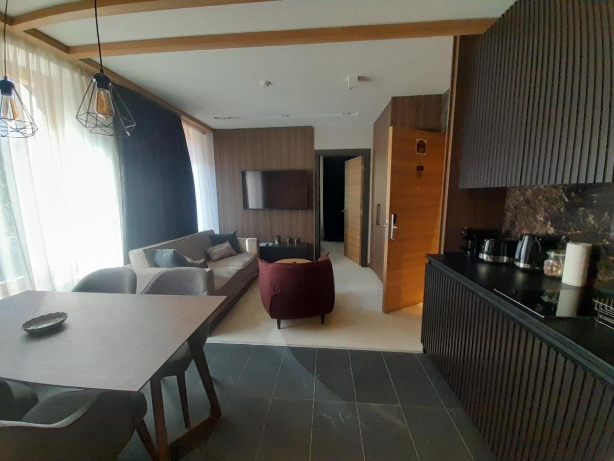 Woodside Rent Apartment