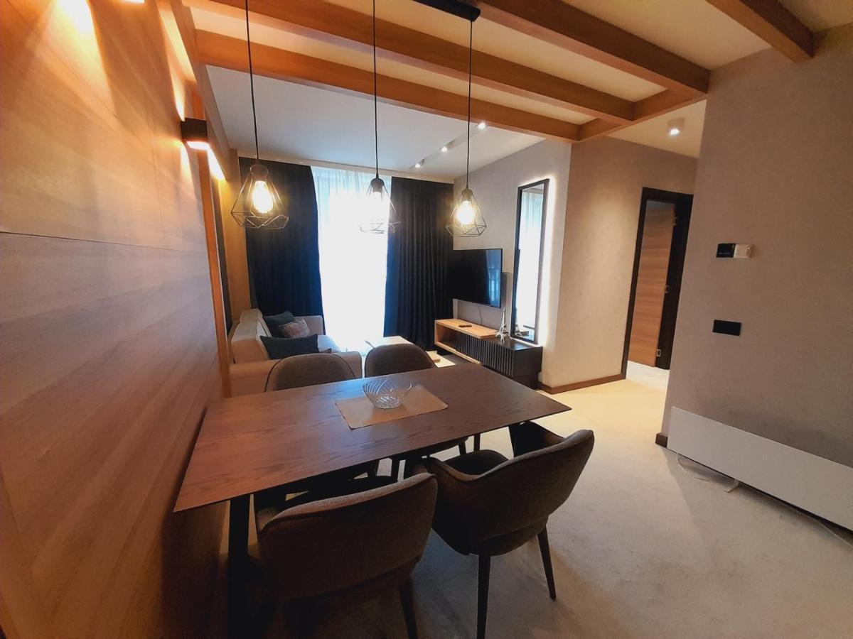 Woodside Rent Apartment