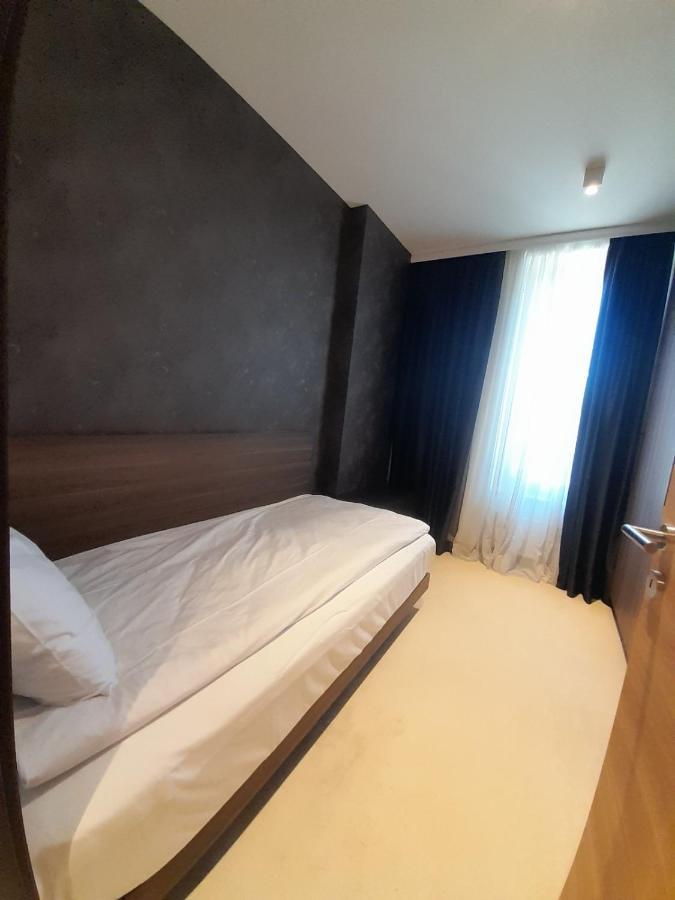 Apartment Woodside Rent *