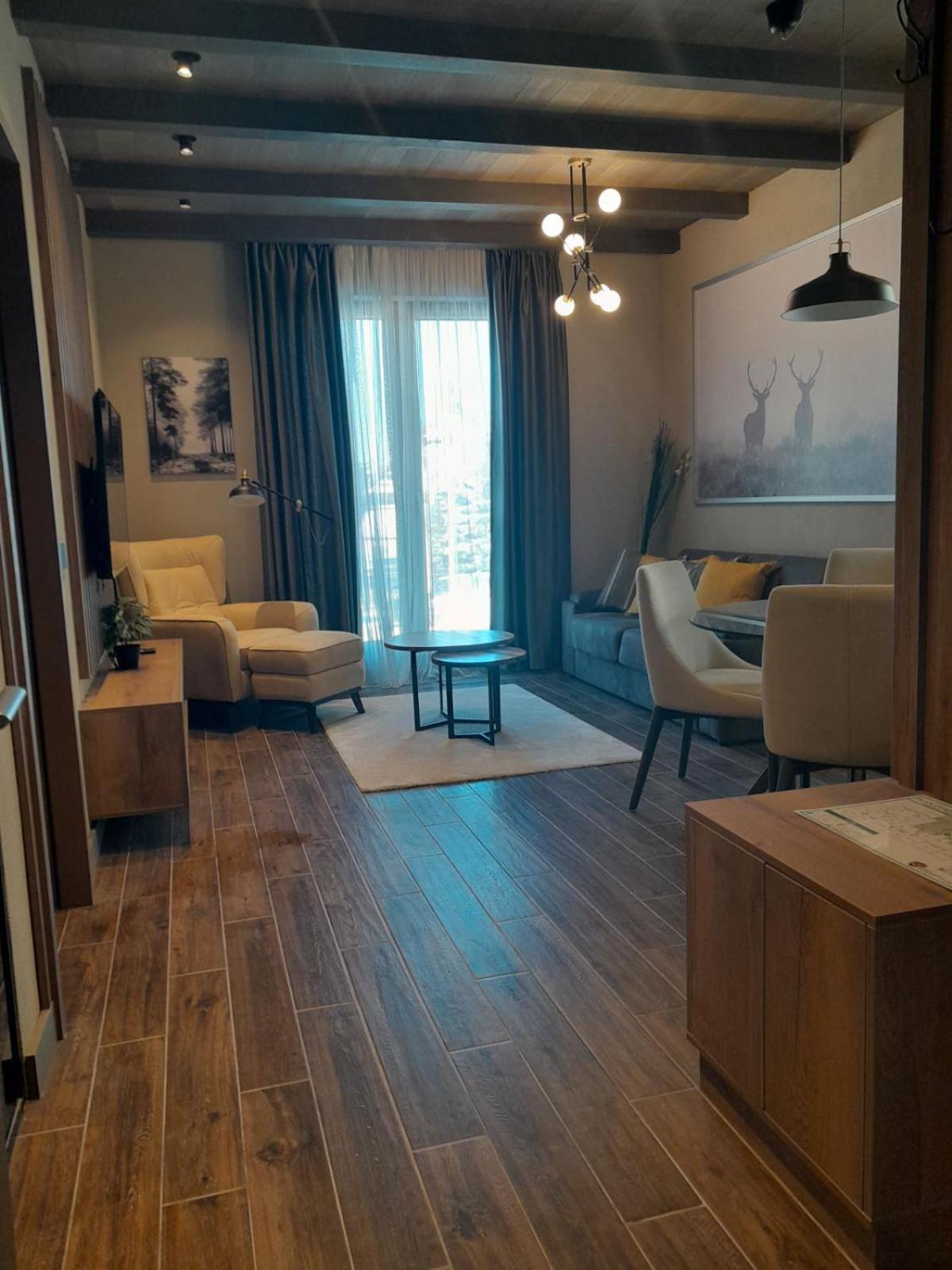 Woodside Rent Apartment