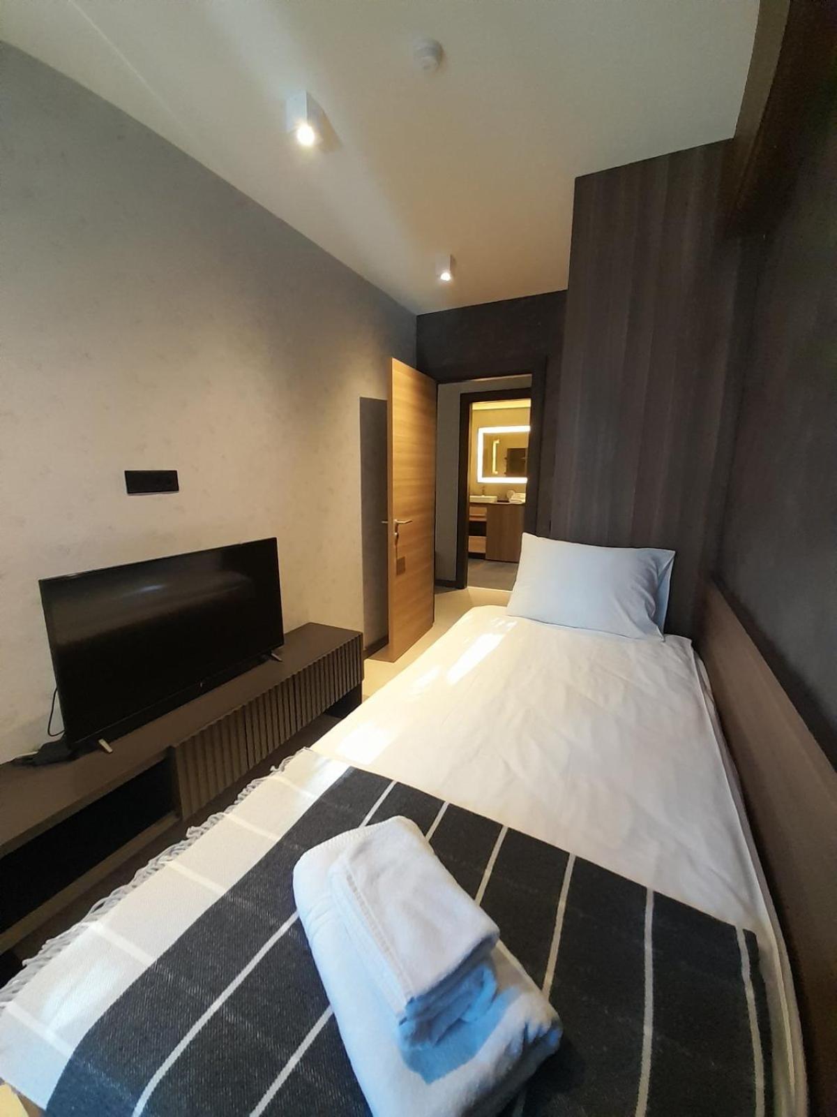 Woodside Rent * Kopaonik